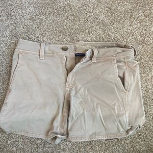 american eagle khaki shorts